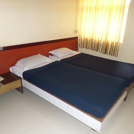 Hotel Sadanand Sangli Ngoại thất bức ảnh