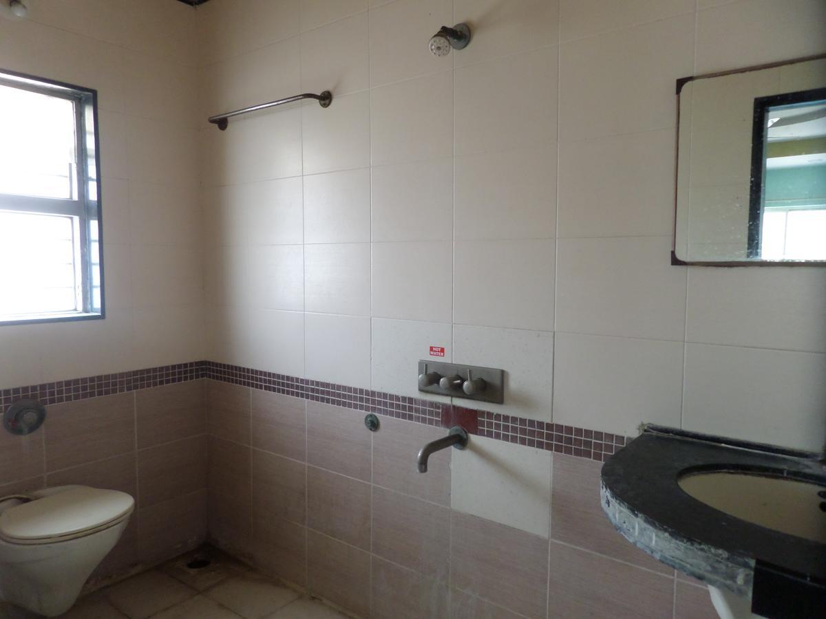 Hotel Sadanand Sangli Ngoại thất bức ảnh