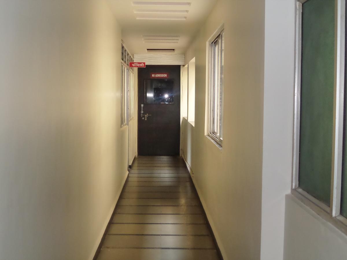 Hotel Sadanand Sangli Ngoại thất bức ảnh