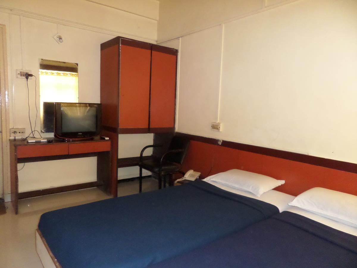 Hotel Sadanand Sangli Ngoại thất bức ảnh